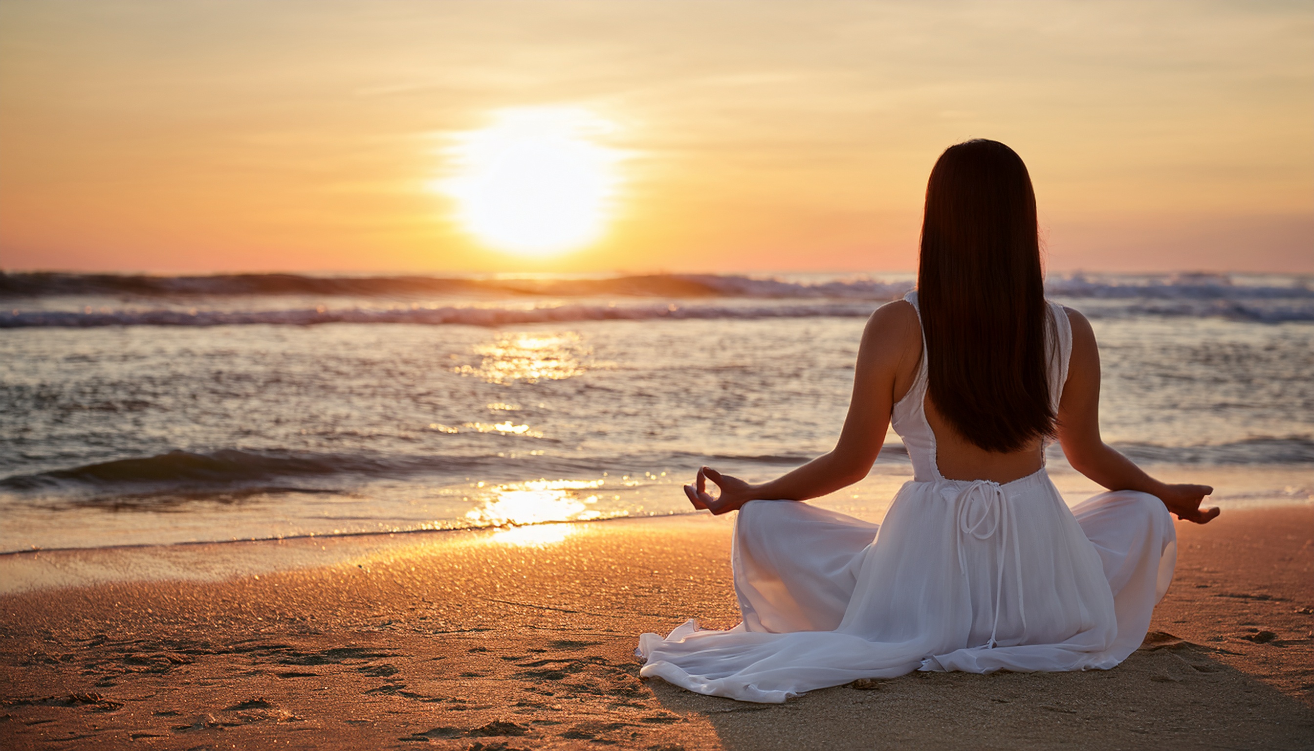 So sánh KHẮC KỶ (Stoicism) và Zen